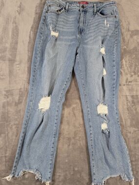 GUESS Light Wash Distressed High Rise Straight Leg Jeans - Size 32 (030)